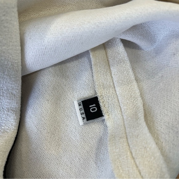 Chadwick Bell Asymmetrical Tailored Cap Sleeve Top Size 10 Tailored Cap Sleeve - Picture 5 of 9